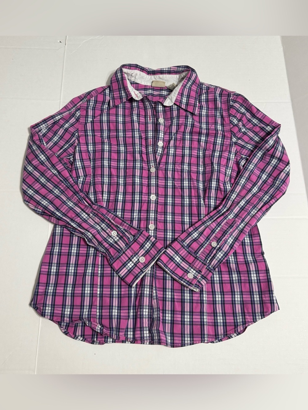 L.L.Bean Women's Medium Pink and Purple Plaid Button-Down Long Sleeve Shirt